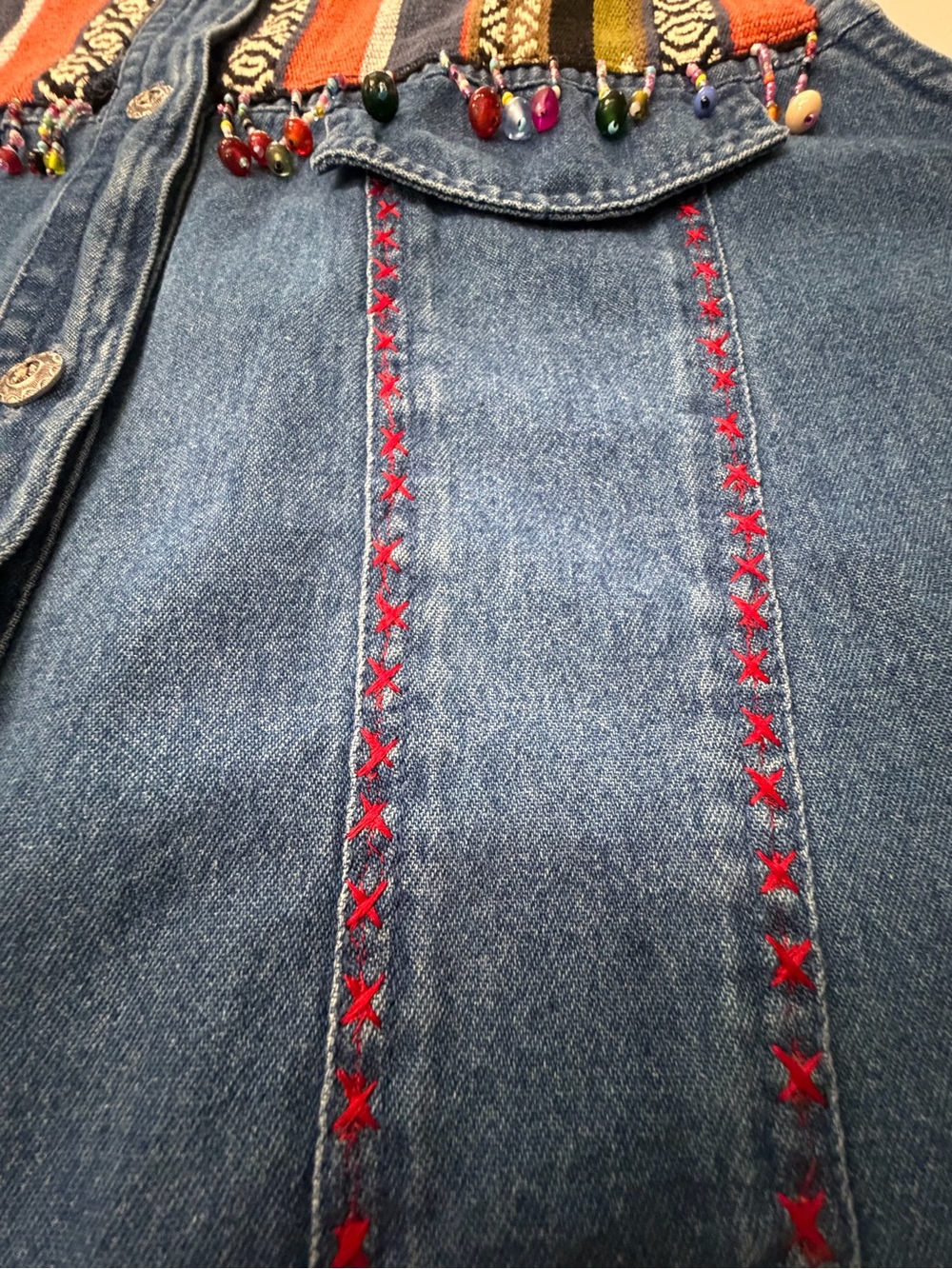 Vintage Southwestern Tantrum Blues Denim Beaded Vest w/ Multicolor Aztec Yoke PL - Picture 9 of 16